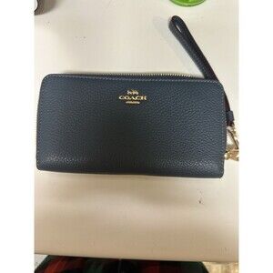 Coach Women's Pebbled Leather Long Zip Around Wallet Light Blue EUC